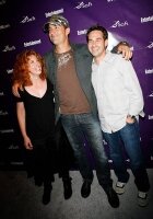 SAN DIEGO - JULY 26:  Matthew Fox (center) with guests attend the Entertainment Weekly and Sci Fi  Comic-Con Celebration on July 26, 2008 at Hotel Solamar in San Diego, California.  (Photo by Robert Benson/WireImage)